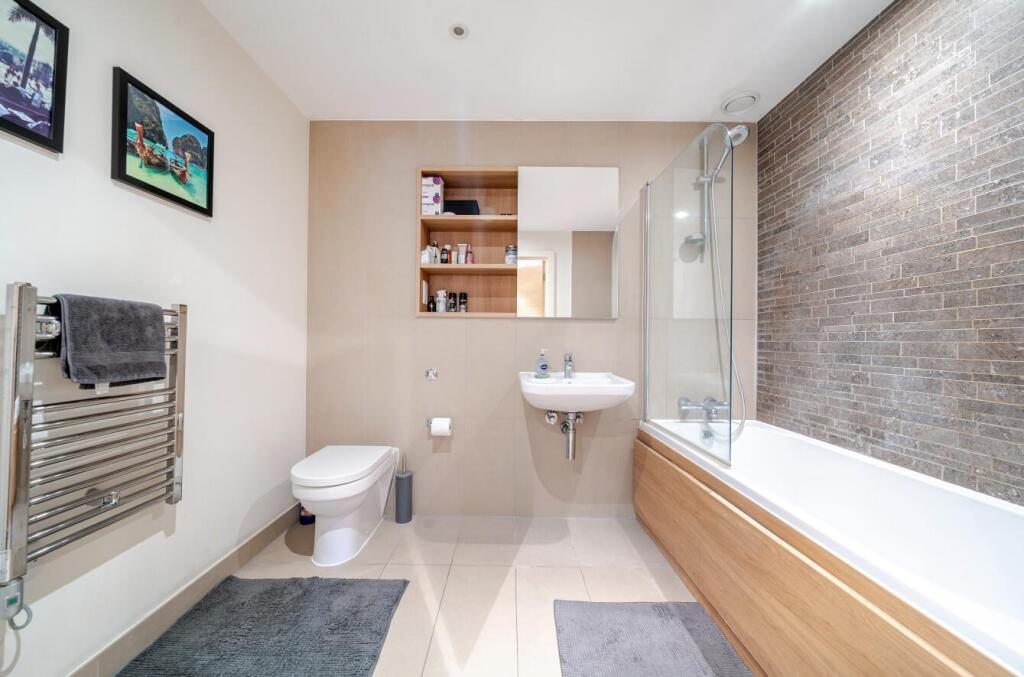 Davidson Frost-Wellings, DFW, Madeleine Court, Sta