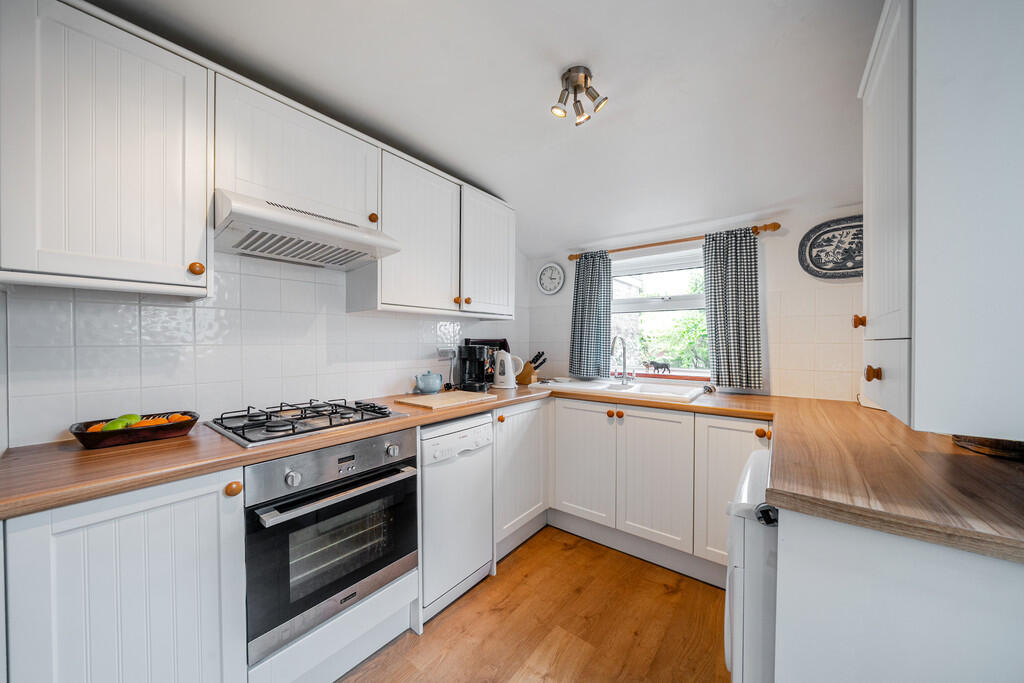 1297413-17-682e30...