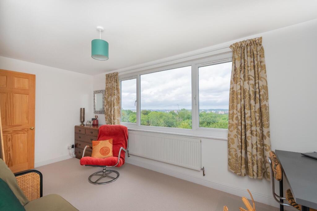 1S5R1KE - Bedroom K.jpg