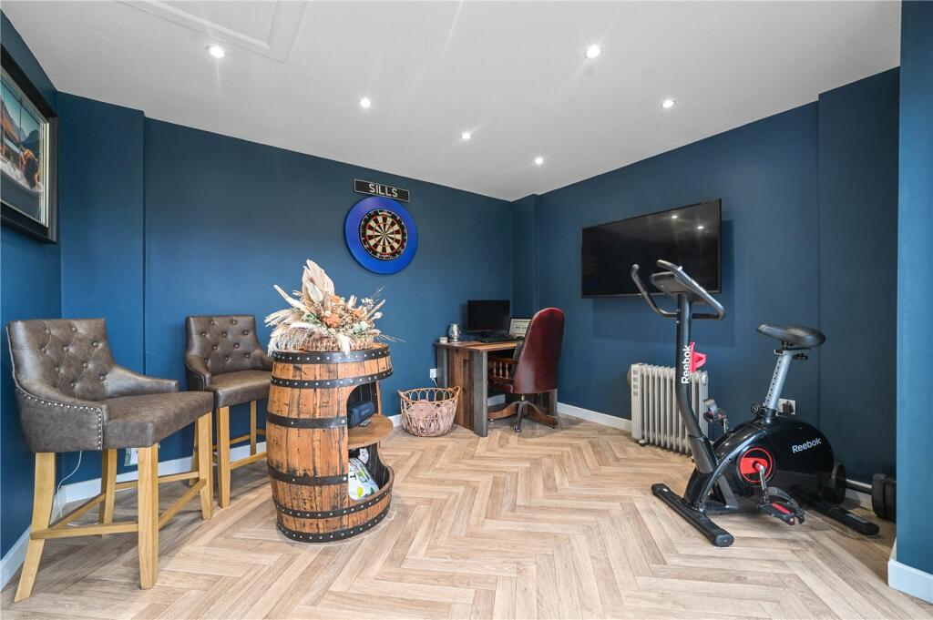 Studio/Office