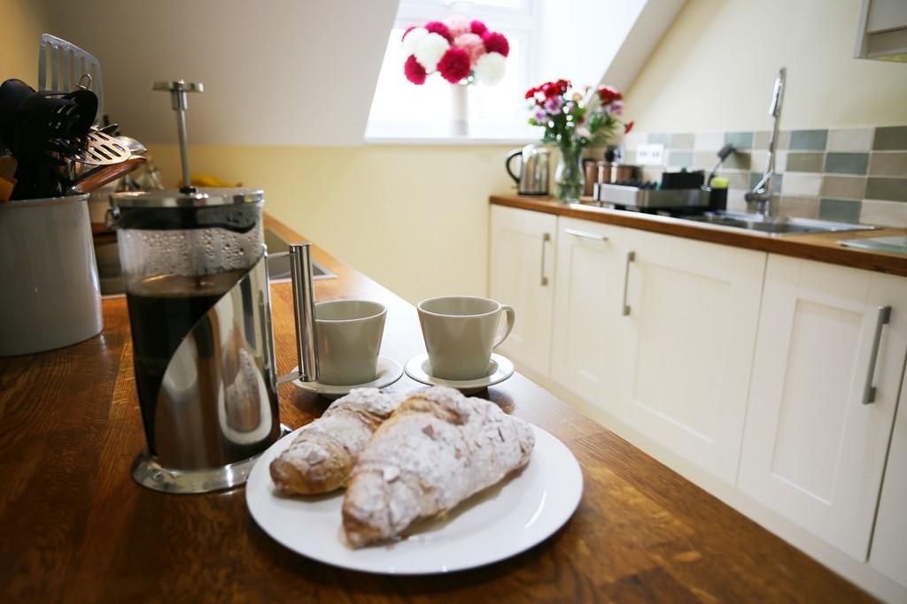 Breakfast in the ...