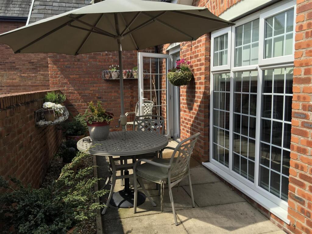 Church Road 19 External Patio 8.JPG