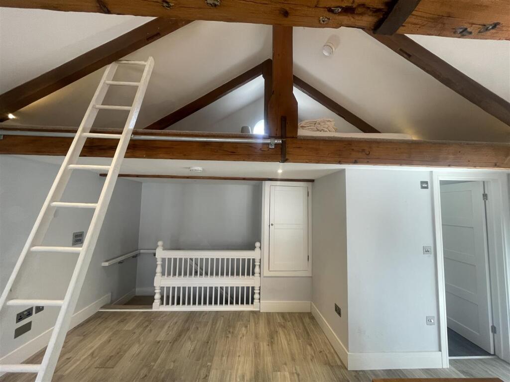 Mezzanine floor.jpeg