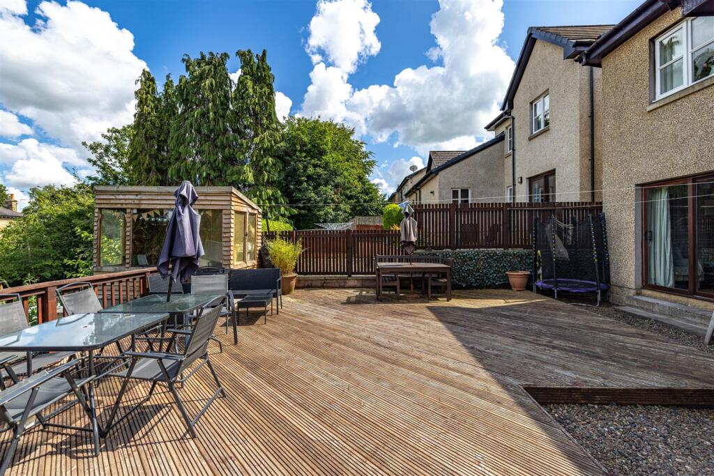 10 Annfield Gardens Galashiels 048.jpg