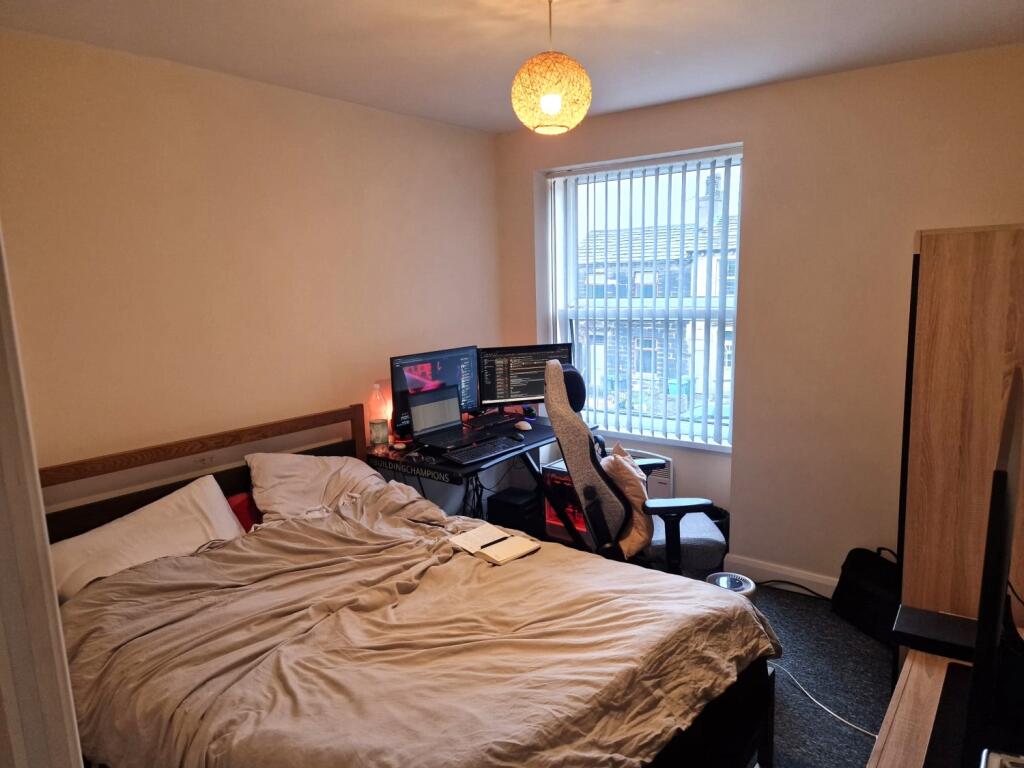 main bedroom 5CS