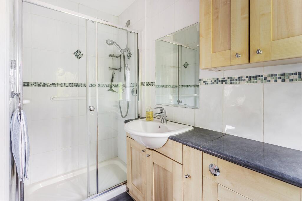Ensuite Bathroom