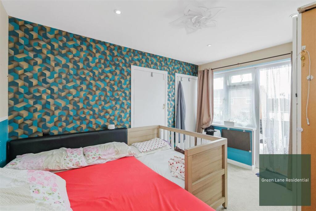 348 Chadwell Heath-2.jpg