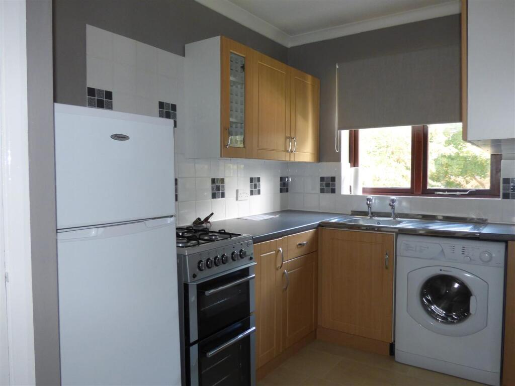 kitchen[1].jpg