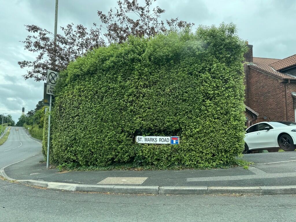 address sign