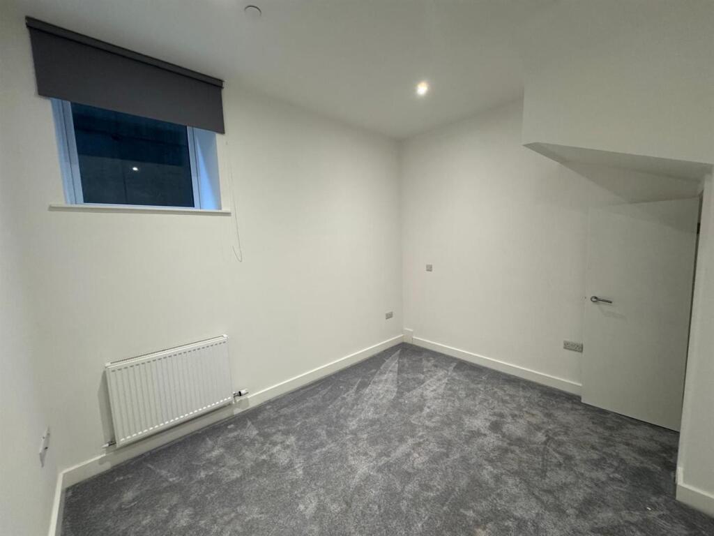 Double Bedroom 2