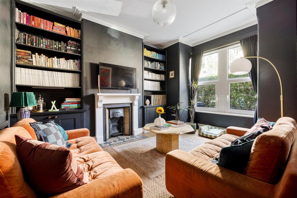 Brookscroft Road, E17