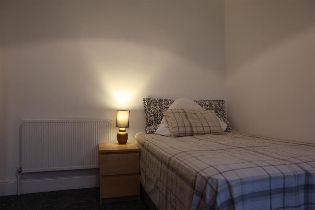 Room 5