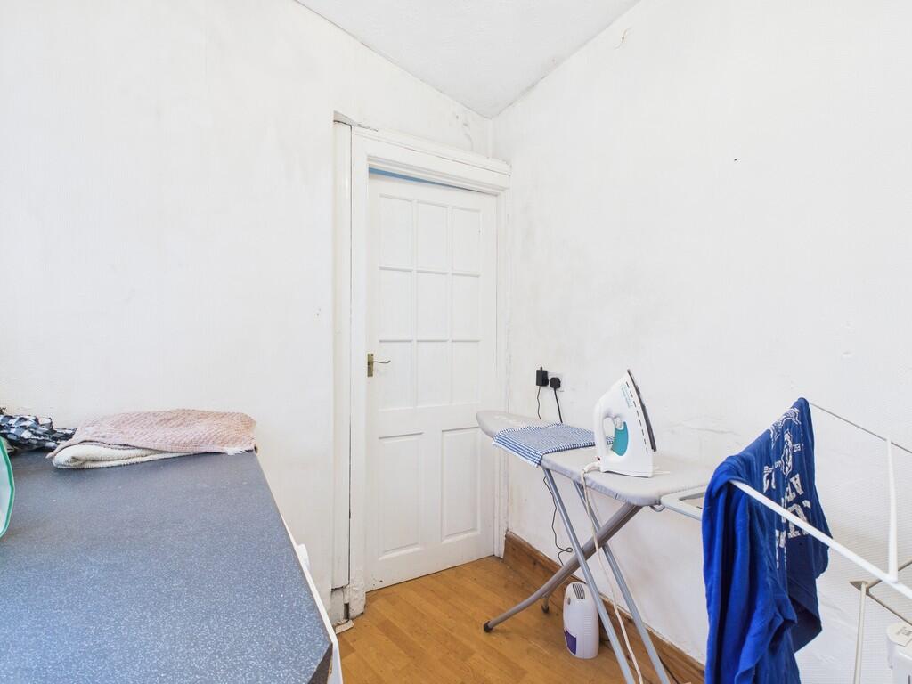 CAM01476G0-PR0515...