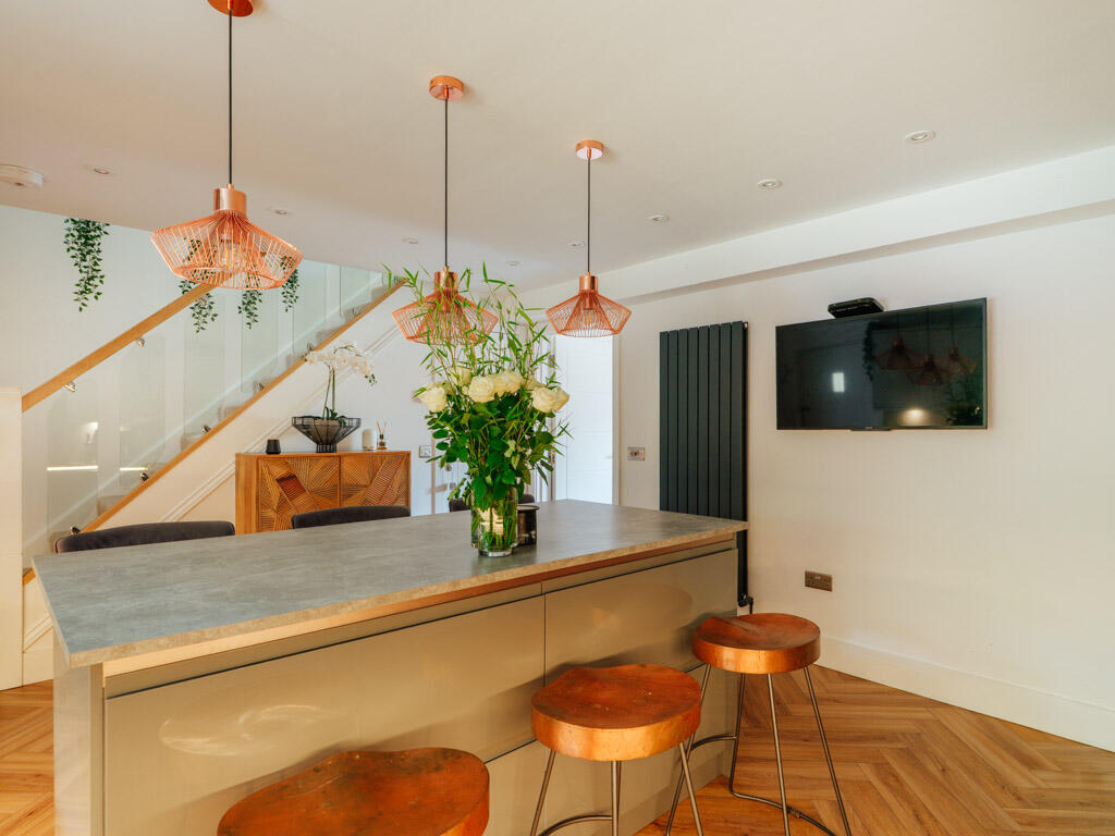Kitchen / Breakfast Room