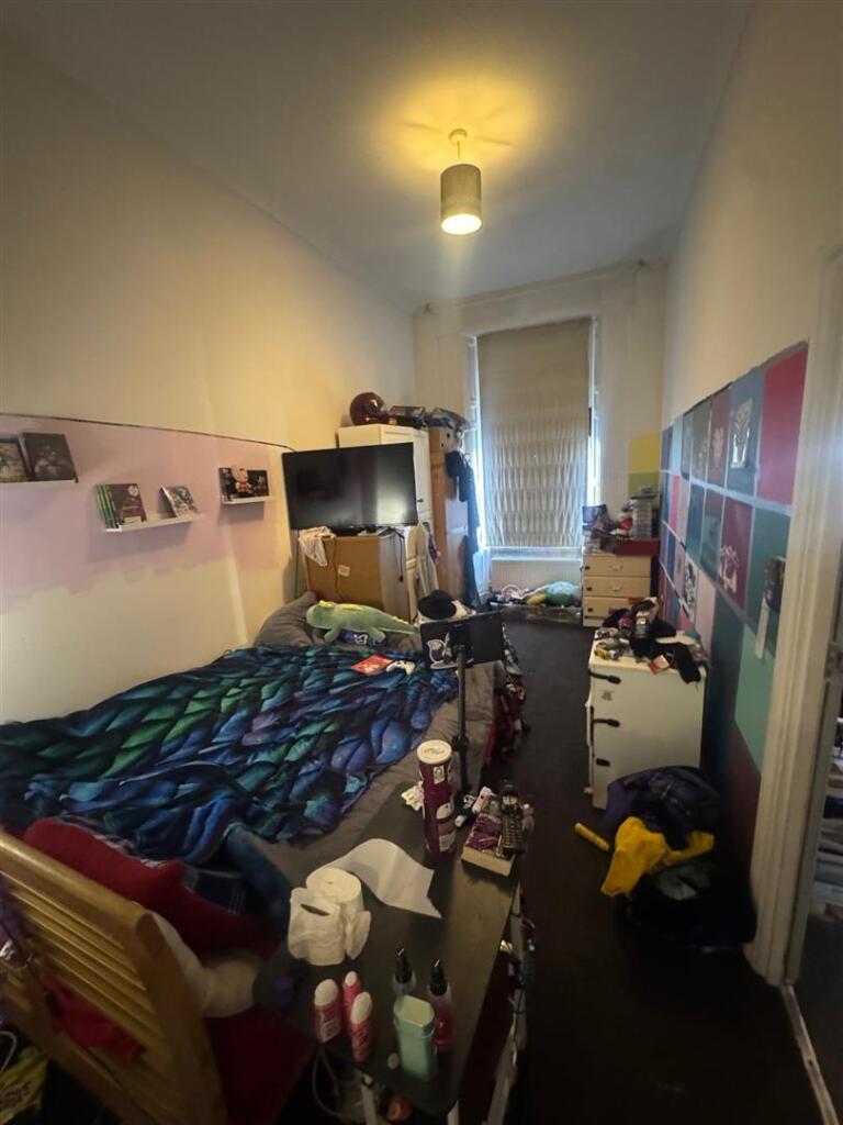 bedroom.jpg