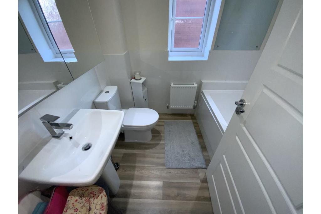 Family bathroom