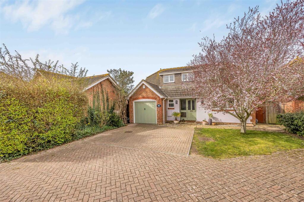 St. Ebbes Cottage, Victoria Road, Hayling Island-S