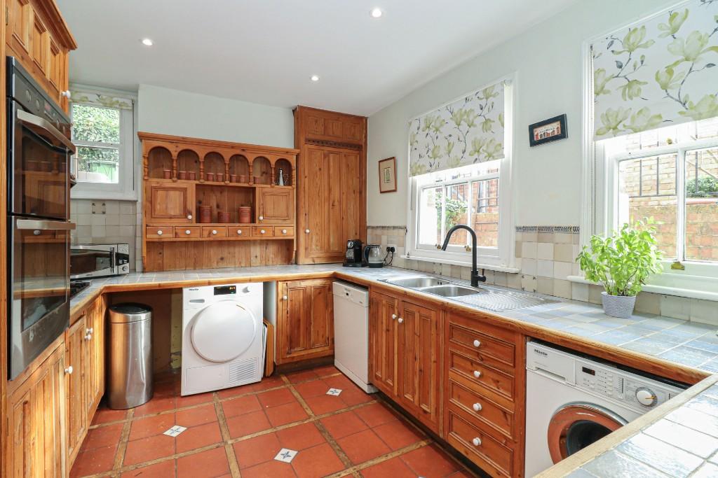 Kitchen/breakfast rm