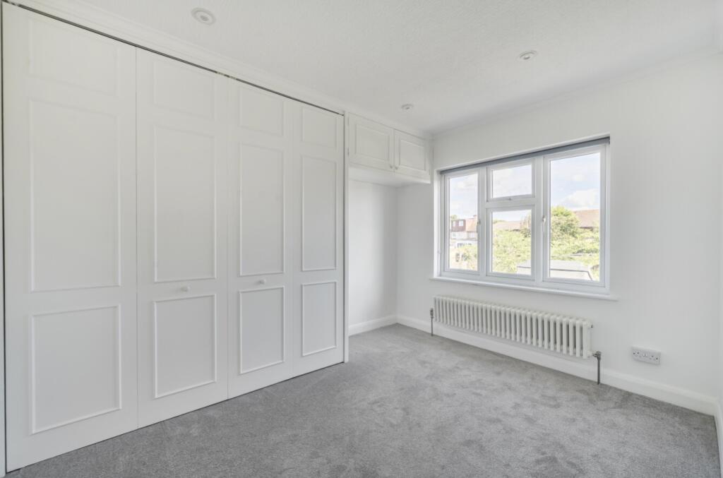 1348608-17-68bac19b4bf6b