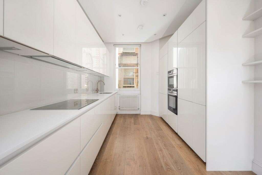 kitchen (1).jpg