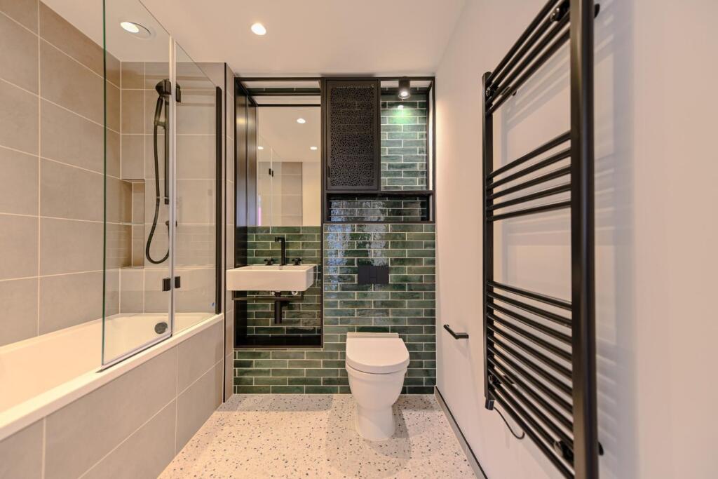 Bathroom         .jpg
