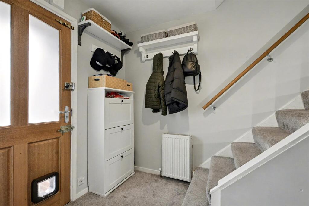 Entrance Hall_2.jpeg