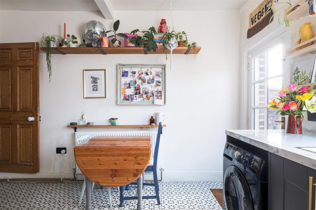 untitled (4 of 18).jpg