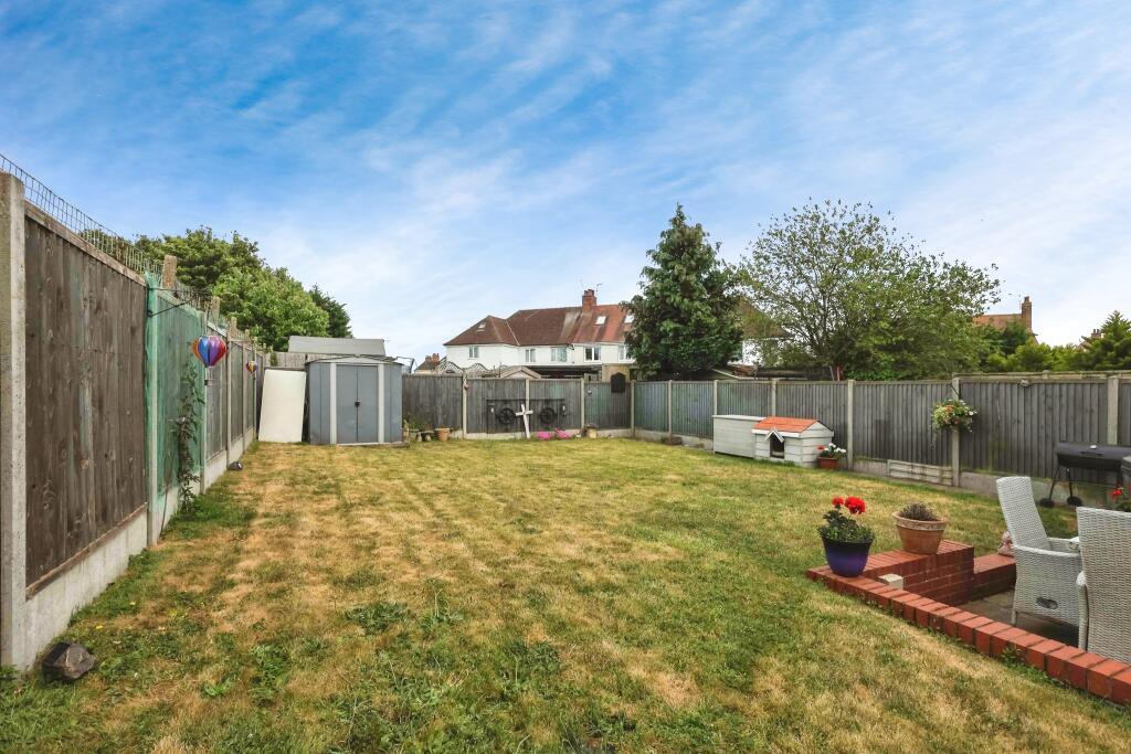 32rynalstreeteveshamwr114qa-37