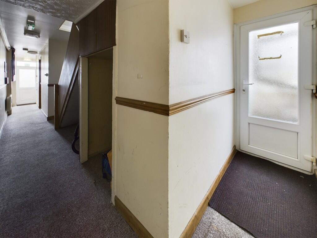 CAM03974G0-PR0102...