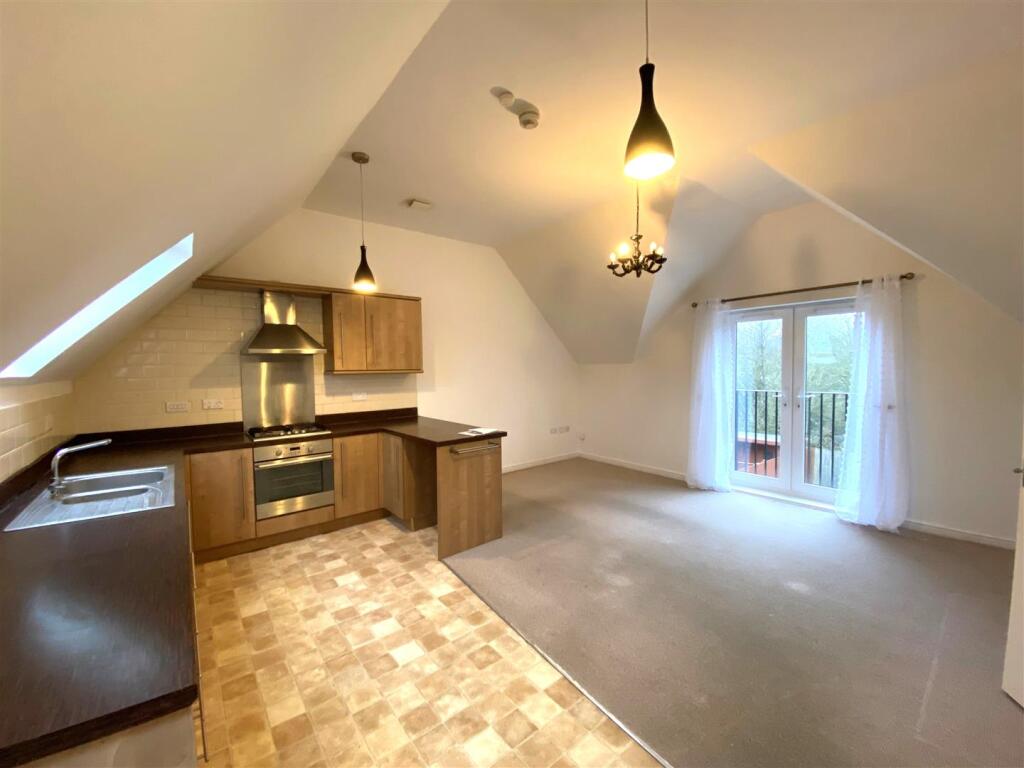 Open plan kitchen living dining room.jpg