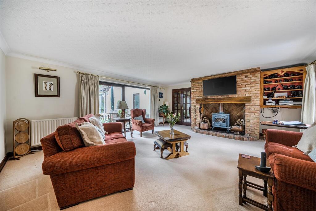 Apple Dene, 27 Careys Road, Pury End (30).jpg