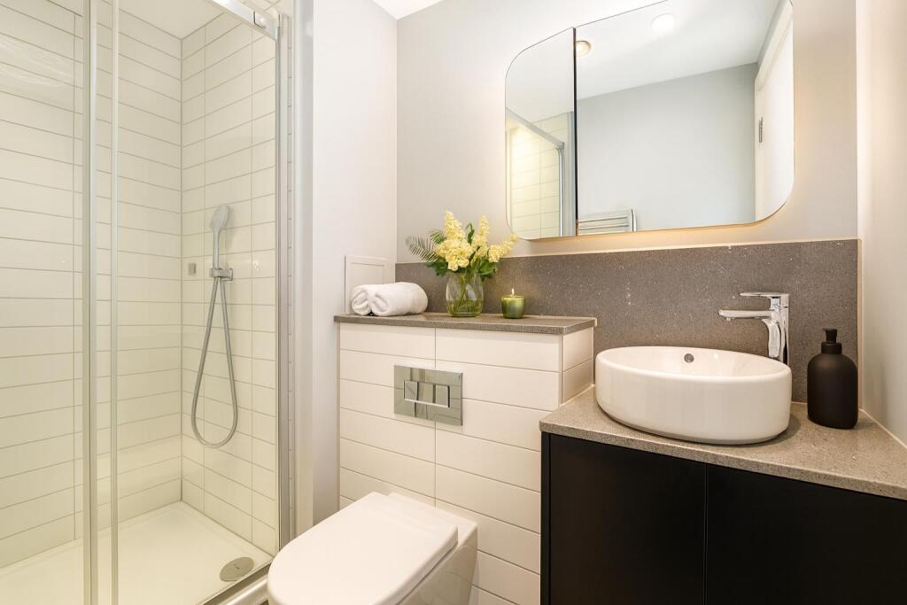 932abda9c42f0f5eff7ad1e2a94a