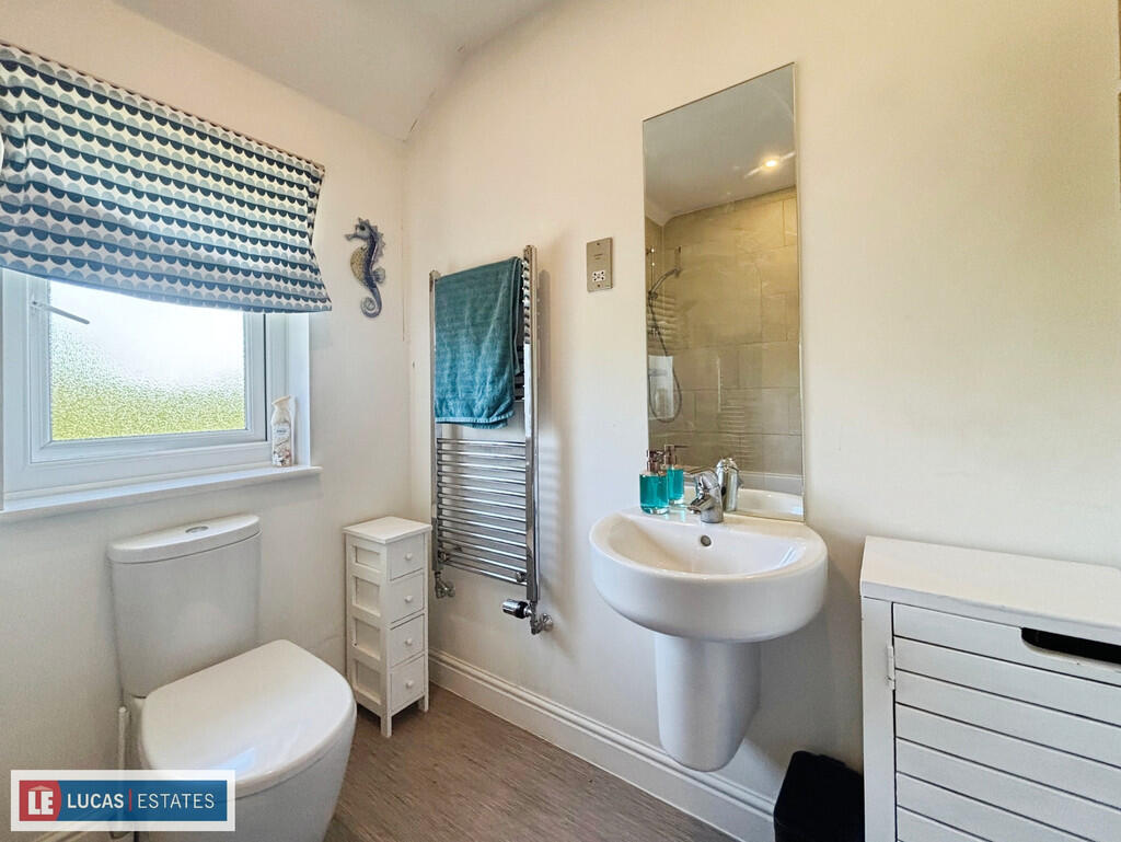 84bacce9-AB-4170-...