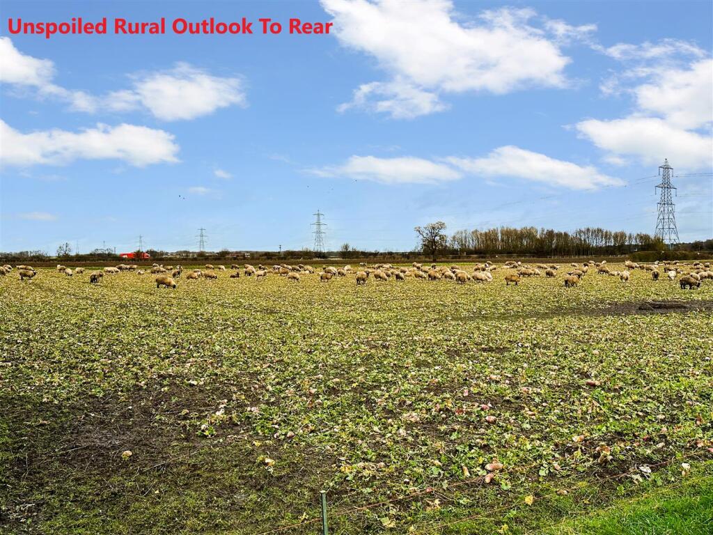 Rural Outlook To Rear 298
