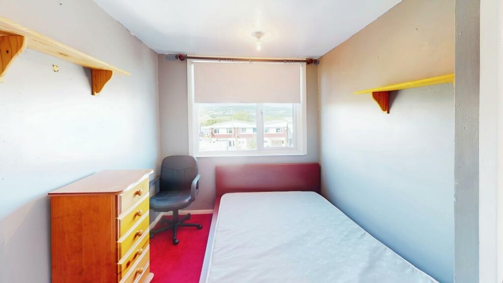 48730dde-Hertford-Bedroom 203.jpg