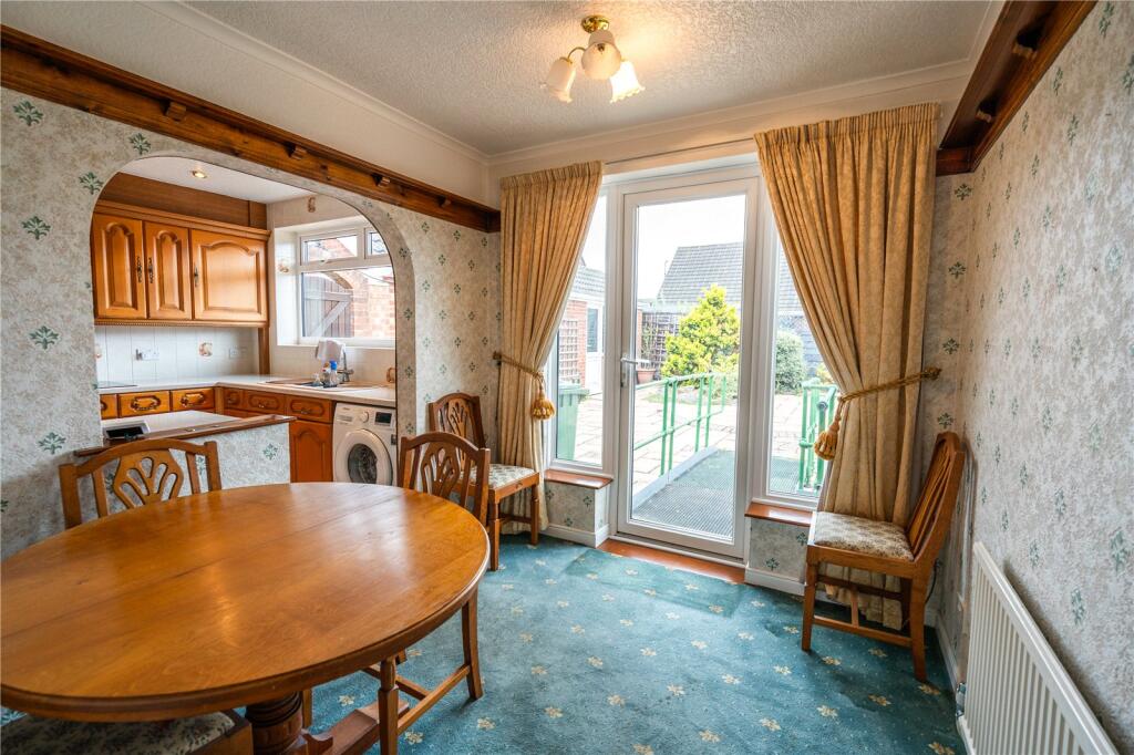 Dining Room (2)