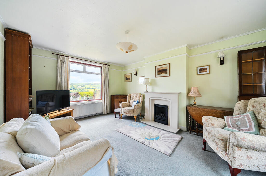 1302979-22-684030...