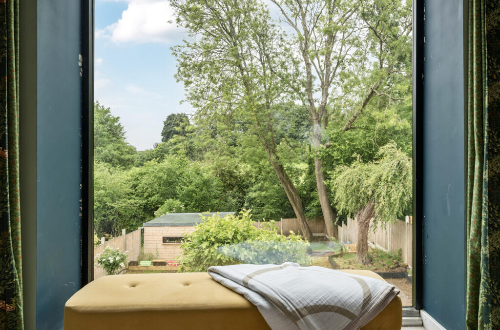 1298261256841d59f4d9c3