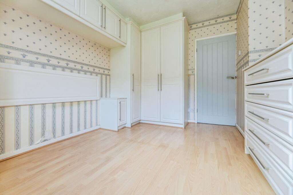 pbox-bedroom-330846.jpg