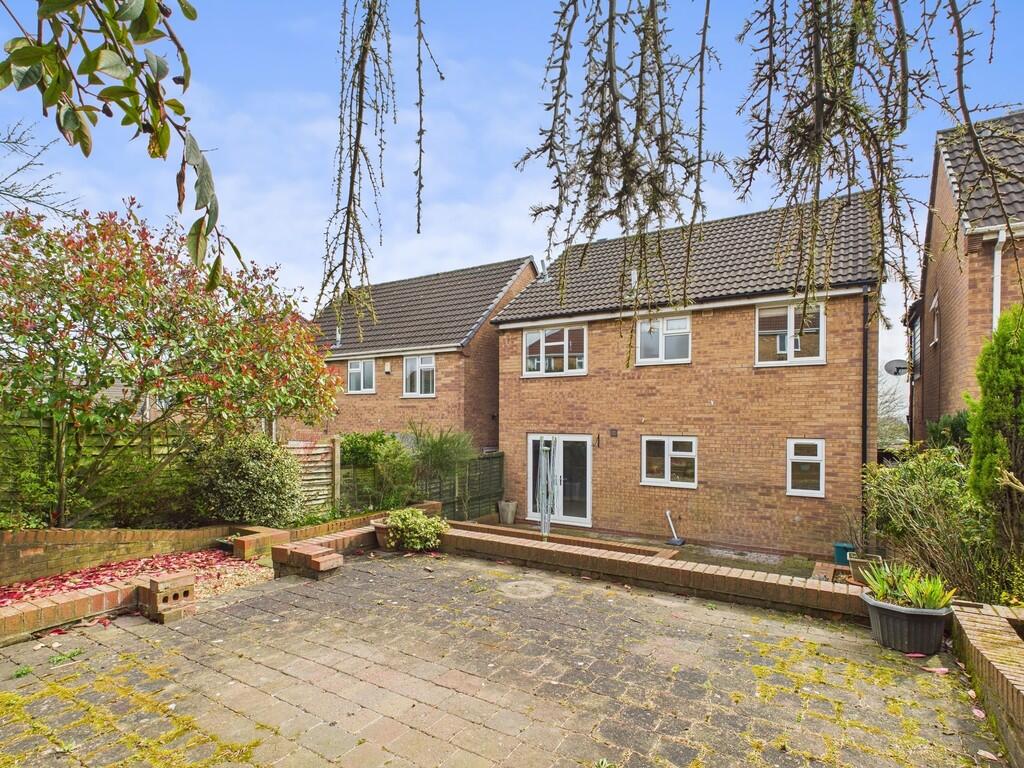 CAM03582G0-PR0086...