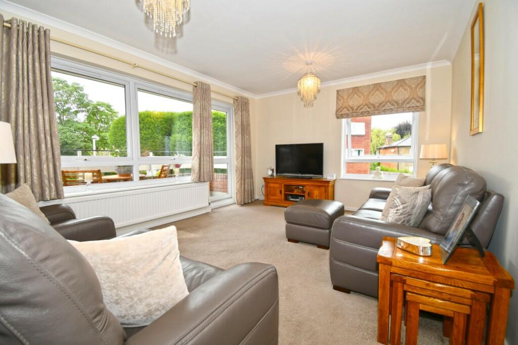 Sitting/Dining Room