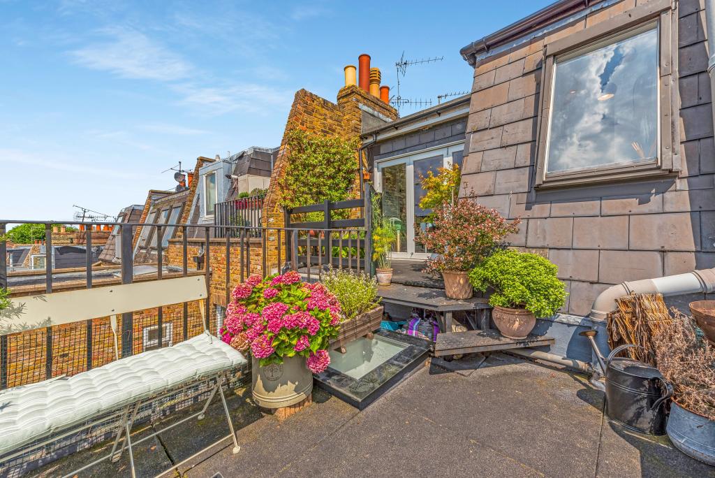 Boscombe Road, 56 TF