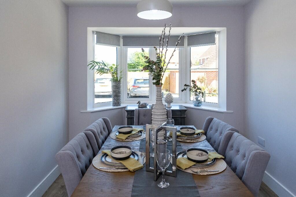 Eg. Dining