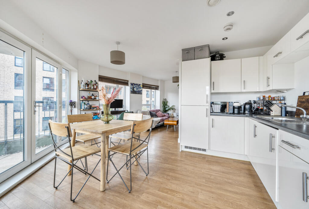 1340493-8-68a2ef2...