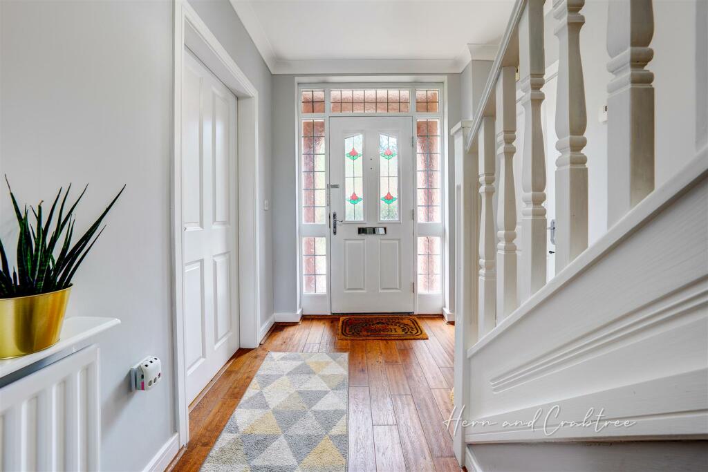 Page Drive, HernCrabtree (49).jpg