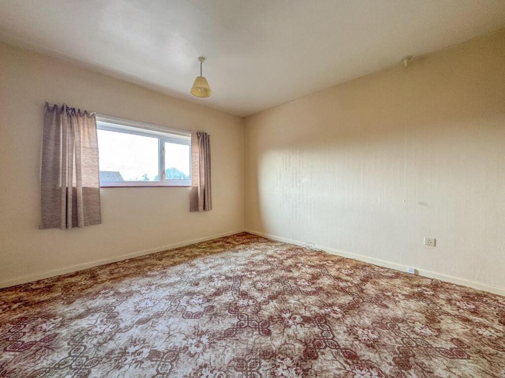 Bakers Croft - Image-8.jpg