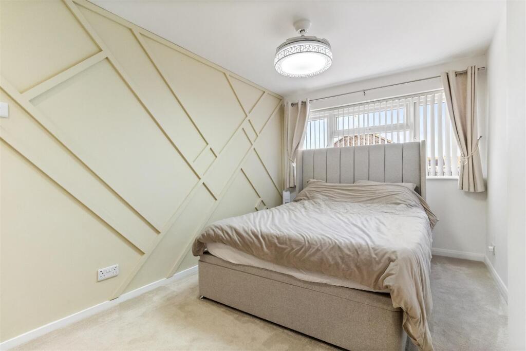 21 Patching Close(23)-003.JPG