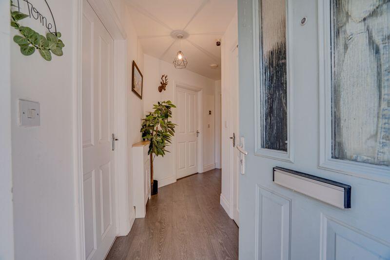 Entrance Hall (2)