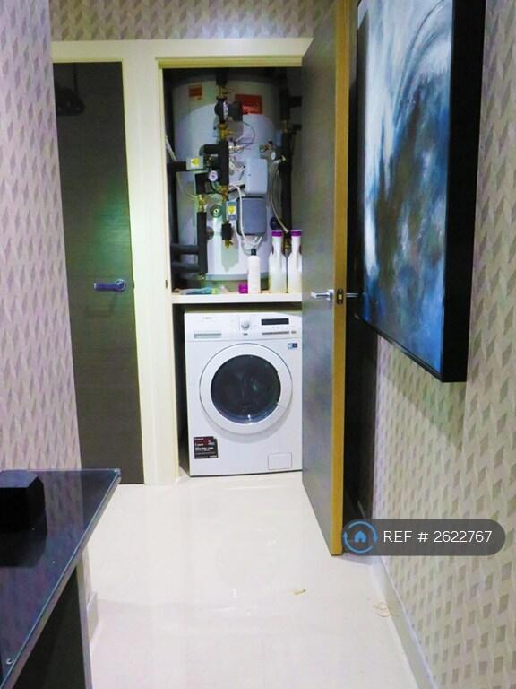 Build-In Cupboards