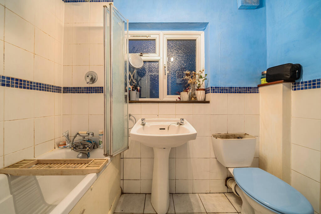 1382392-14-6920a6...